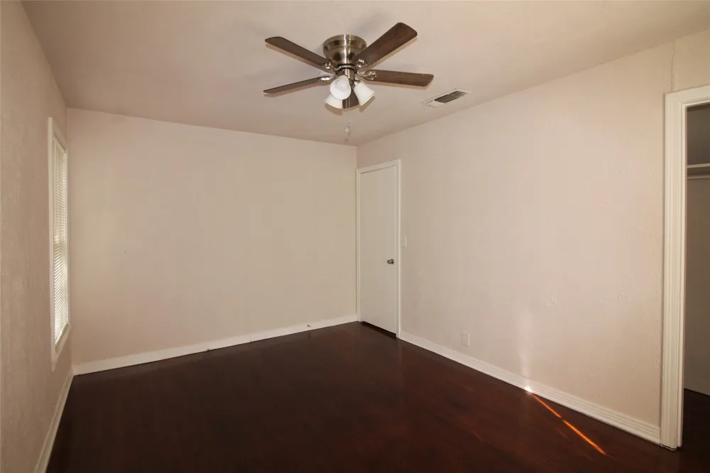 5020 Cedar Hill Road Fort Worth, TX 76116