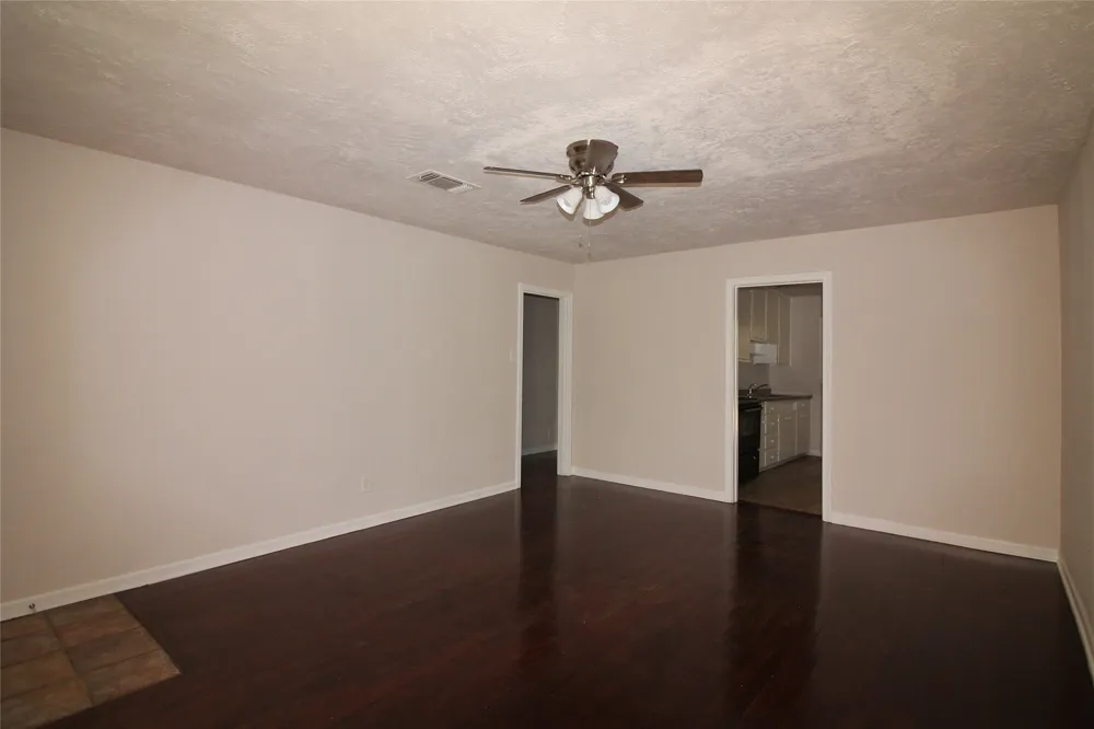 5020 Cedar Hill Road Fort Worth, TX 76116
