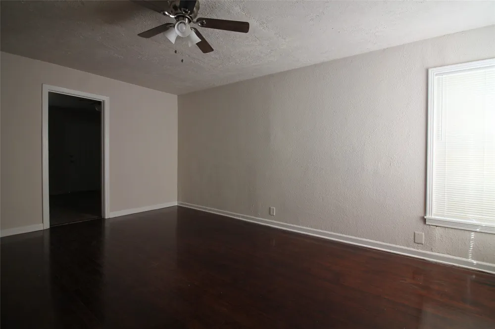 5020 Cedar Hill Road Fort Worth, TX 76116