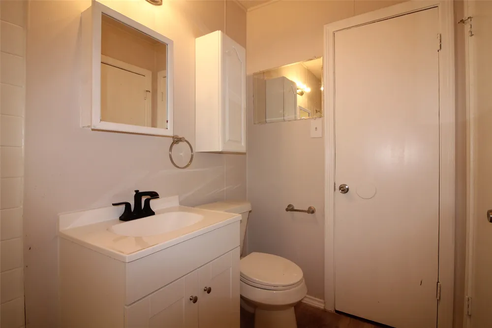 5020 Cedar Hill Road Fort Worth, TX 76116