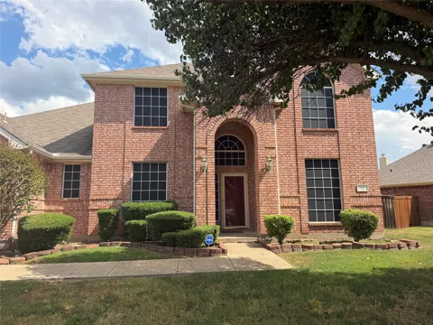 311 Holly Leaf Trail