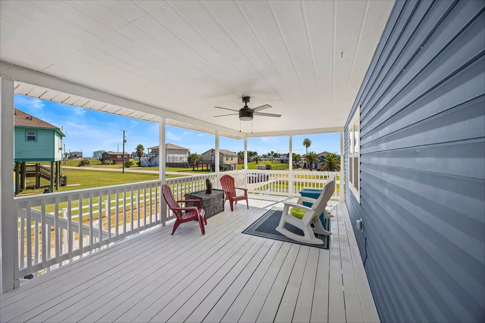 4023 1st Street Galveston, TX 77554