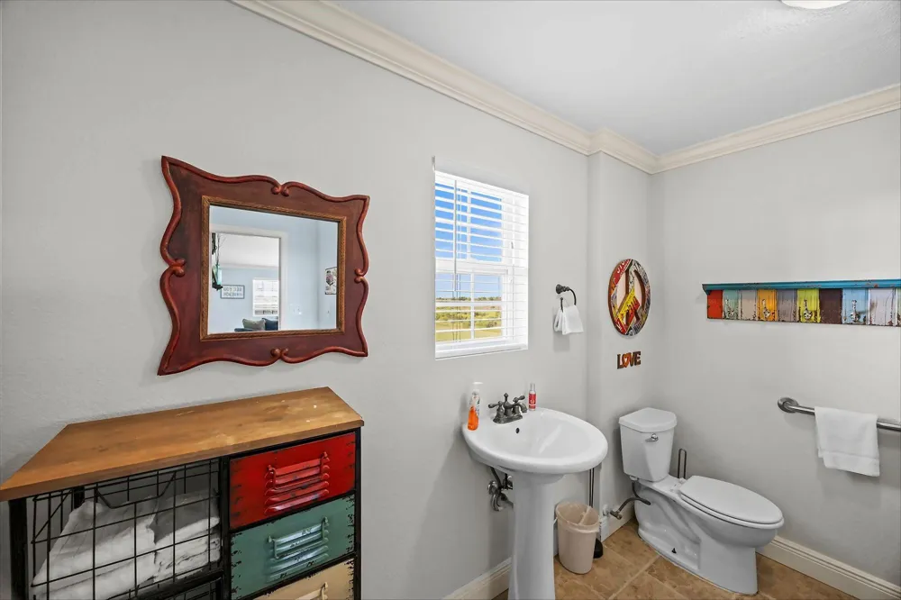 4023 1st Street Galveston, TX 77554