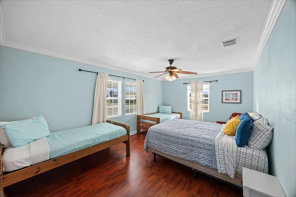 4023 1st Street Galveston, TX 77554