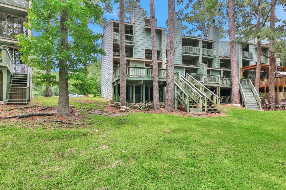 142 Villa Way Coldspring, TX 77331