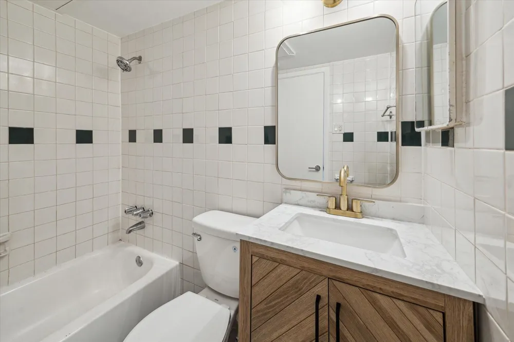 3401 Timmons Lane #14 Houston, TX 77027