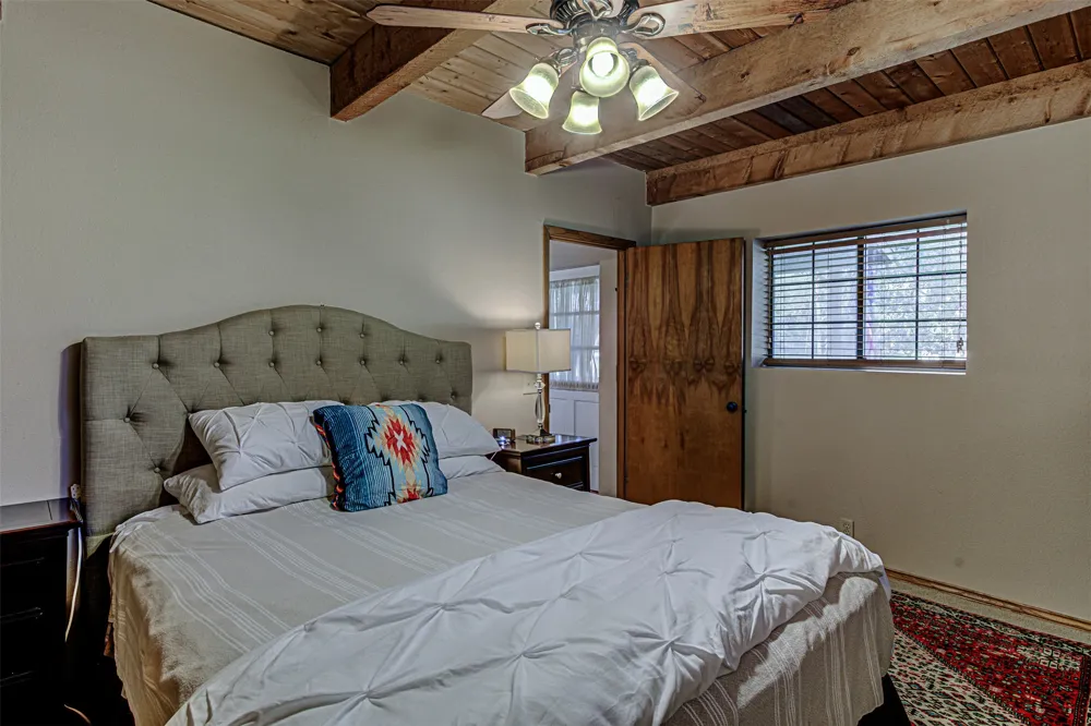 401 Lake Point Drive Horseshoe Bay, TX 78657