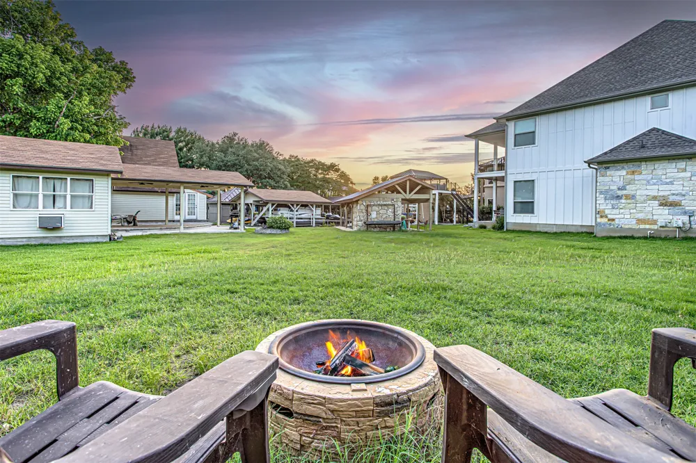 401 Lake Point Drive Horseshoe Bay, TX 78657