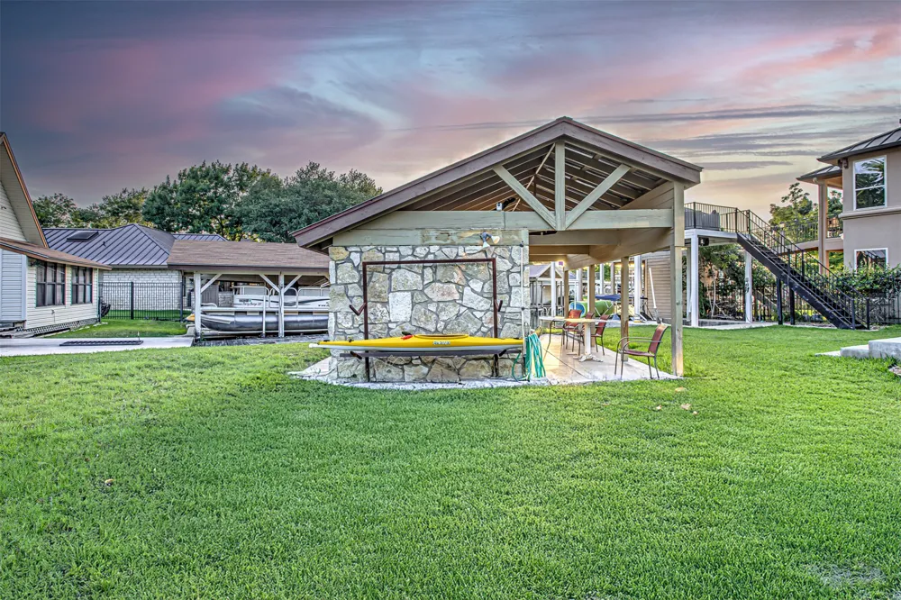 401 Lake Point Drive Horseshoe Bay, TX 78657