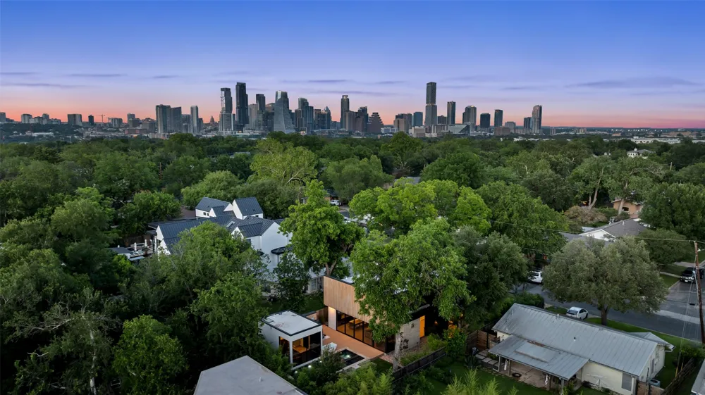 1304 Folts Avenue Austin, TX 78704
