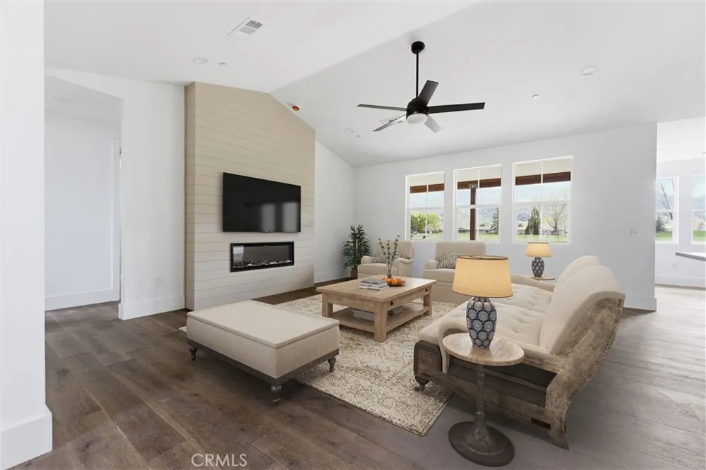 29840 Pinedale Tehachapi, CA 93561
