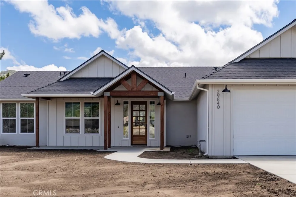 29840 Pinedale Tehachapi, CA 93561
