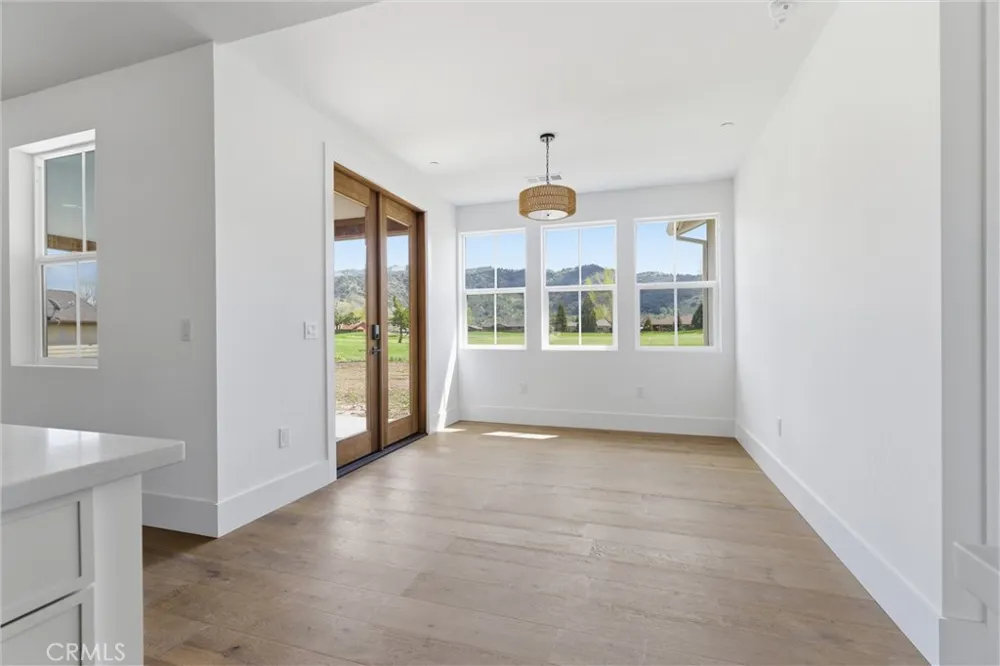 29840 Pinedale Tehachapi, CA 93561