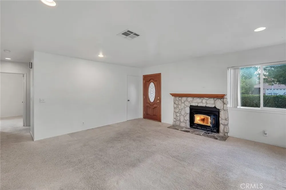 12855 Candlewick Lane Victorville, CA 92395