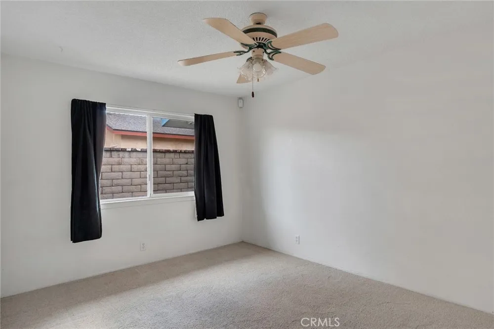 12855 Candlewick Lane Victorville, CA 92395