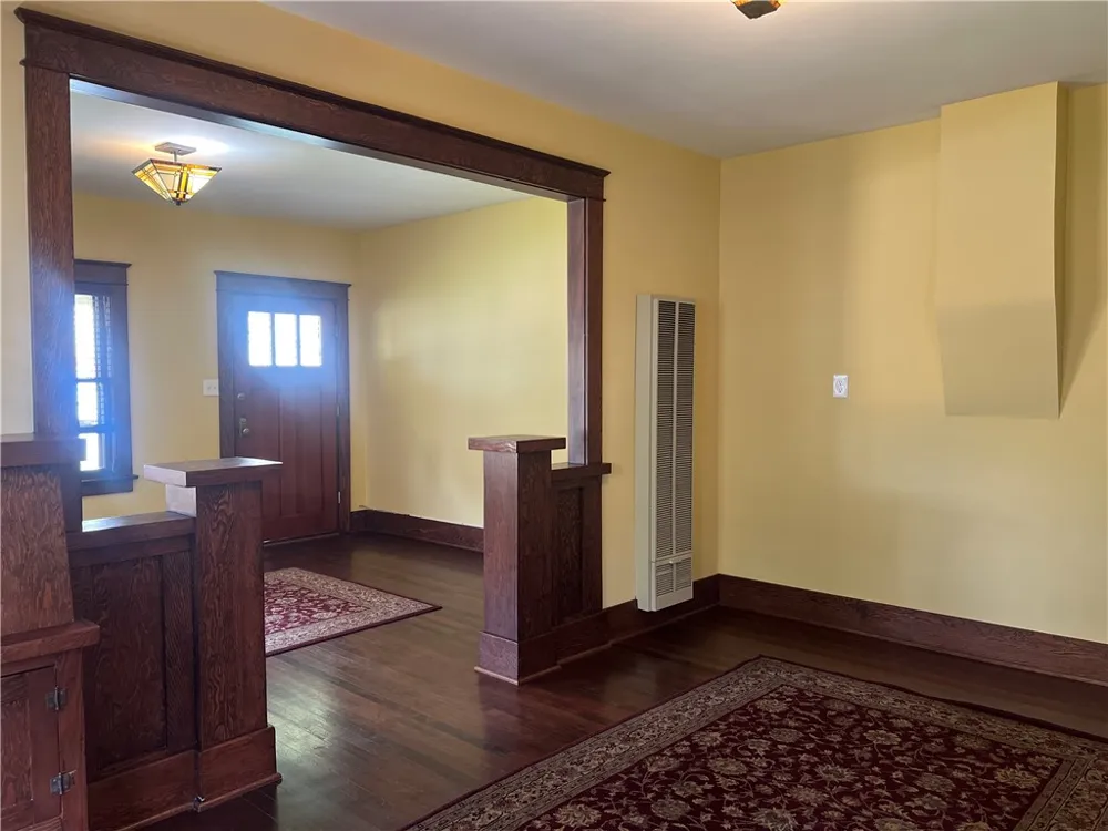 1126 W Center Street Anaheim, CA 92805