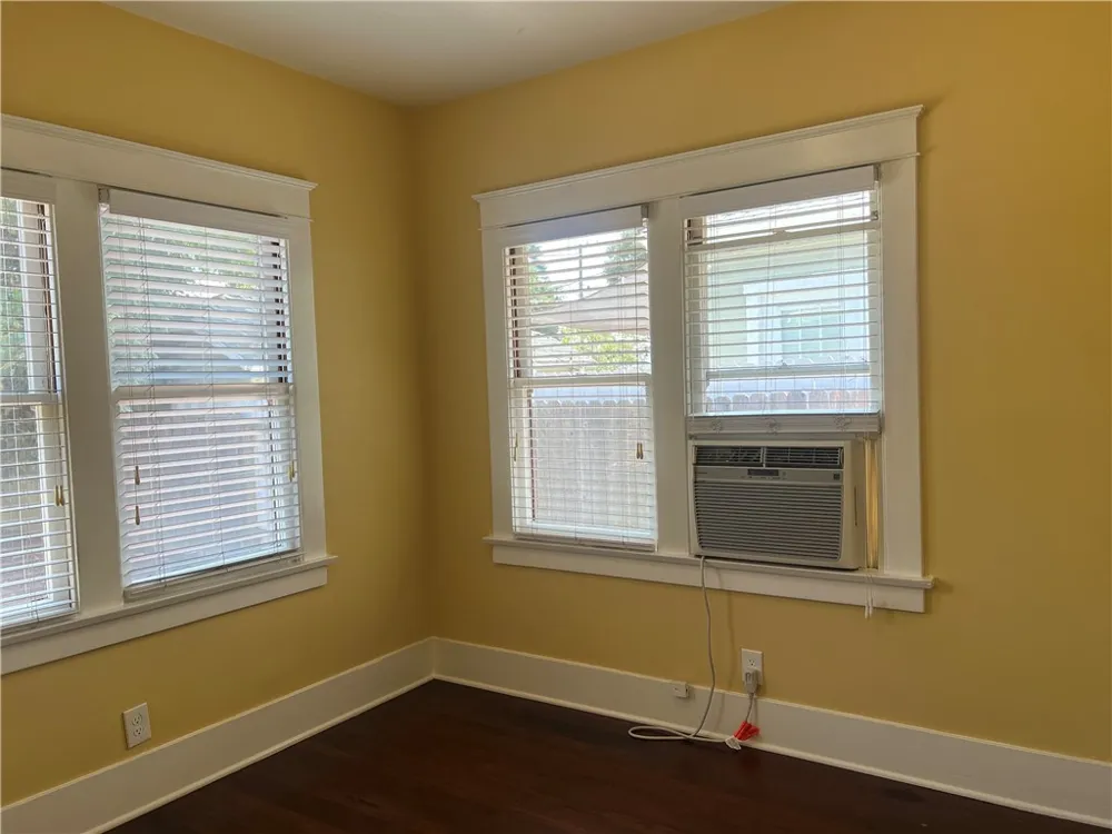 1126 W Center Street Anaheim, CA 92805