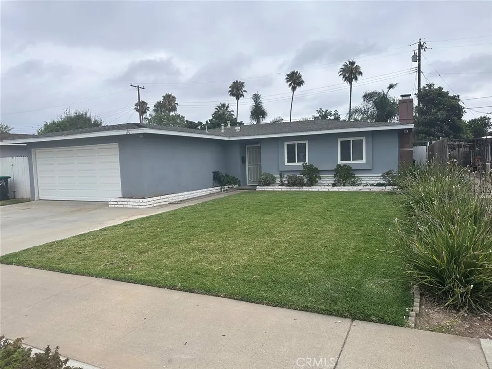 116 E Hoover Orange, CA 92867