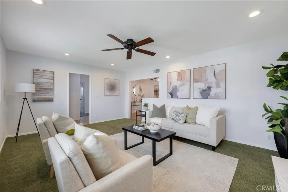 116 E Hoover Orange, CA 92867