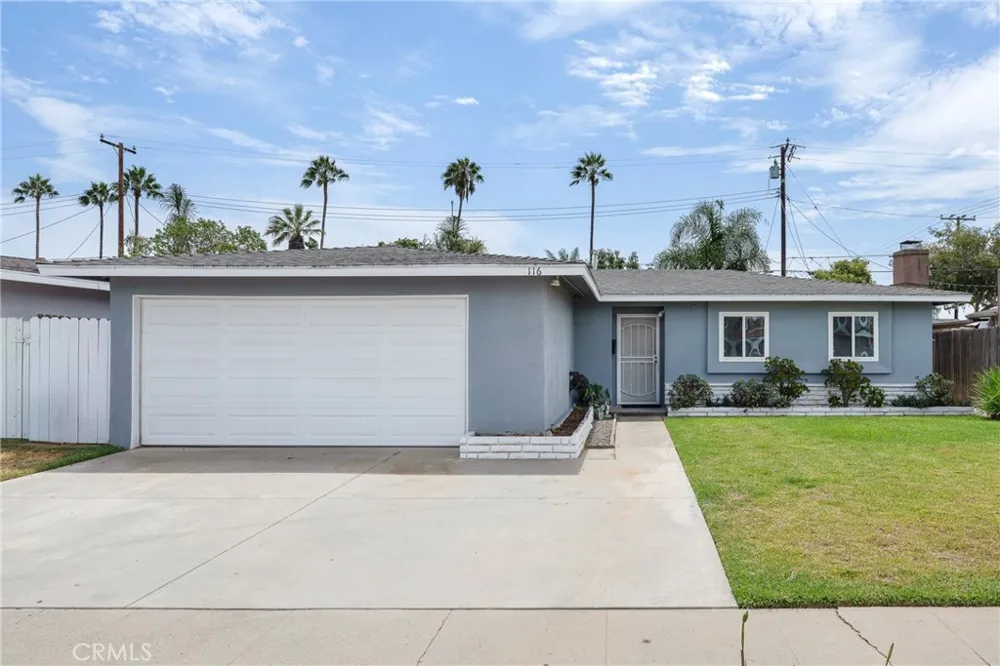 116 E Hoover Orange, CA 92867