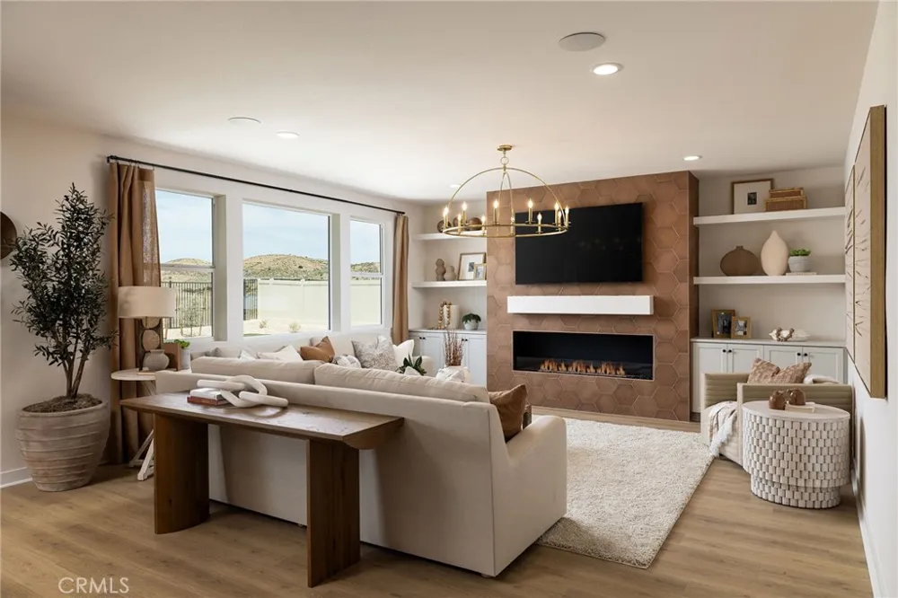 39270 Saddle Drive Palmdale, CA 93551