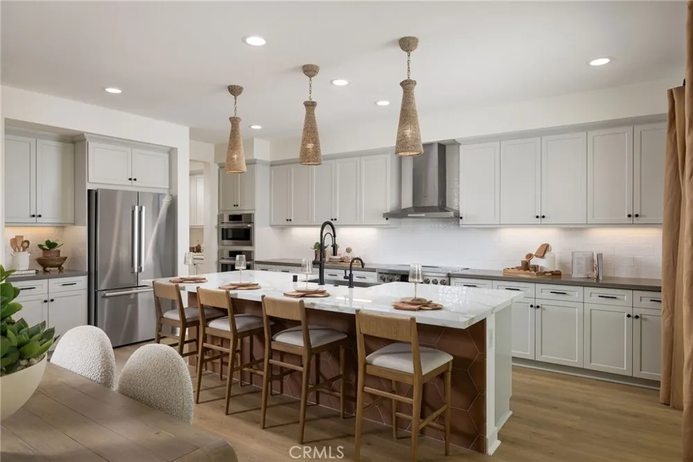 39270 Saddle Drive Palmdale, CA 93551