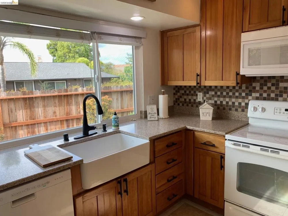 1833 Camino Estrada Concord, CA 94521
