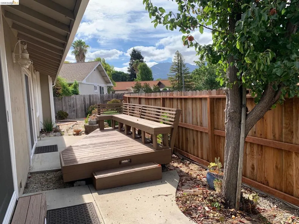1833 Camino Estrada Concord, CA 94521