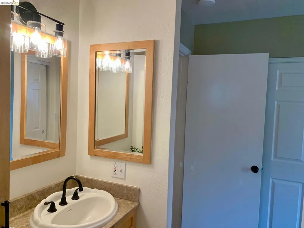1833 Camino Estrada Concord, CA 94521