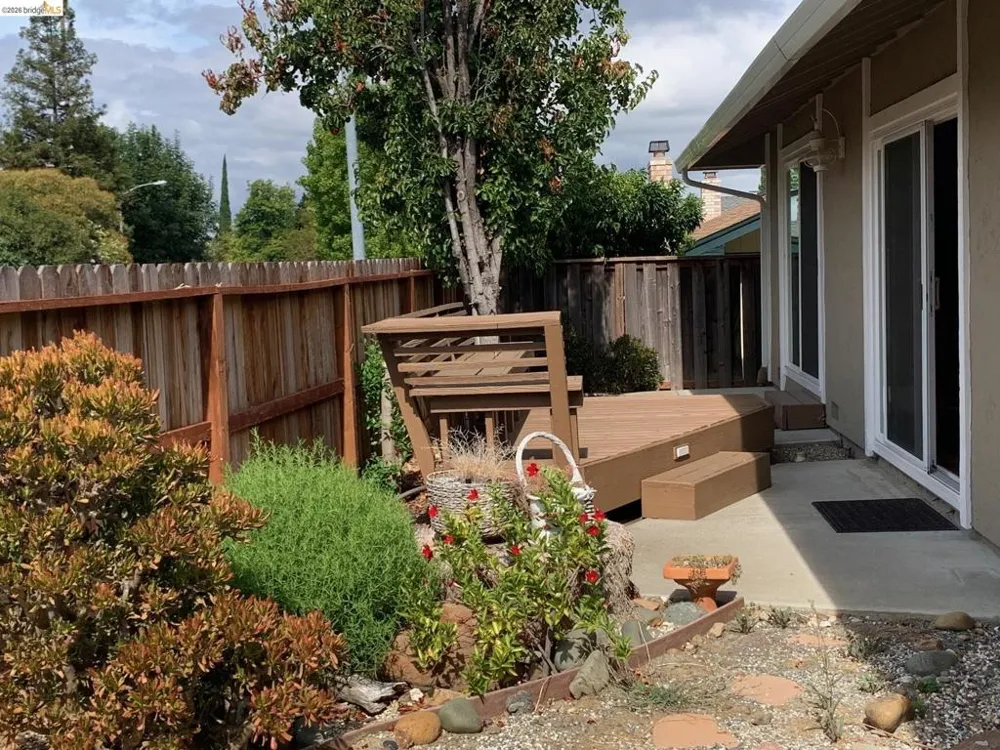 1833 Camino Estrada Concord, CA 94521