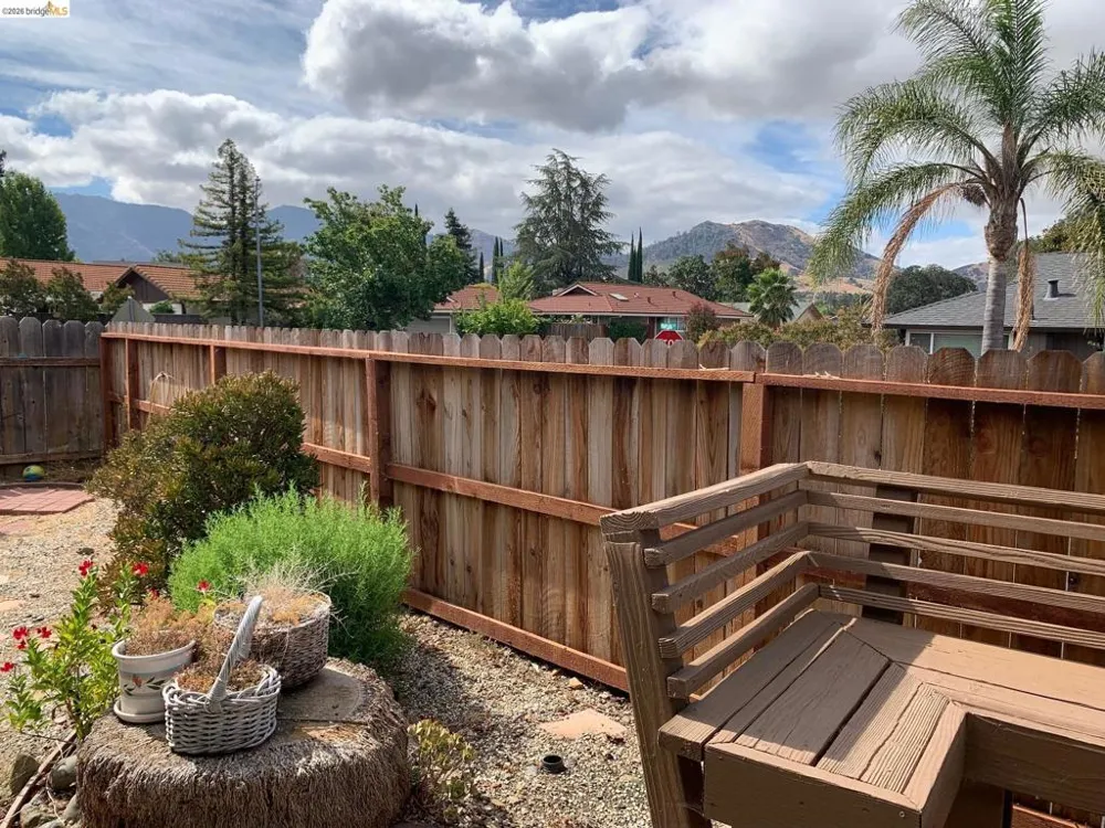 1833 Camino Estrada Concord, CA 94521