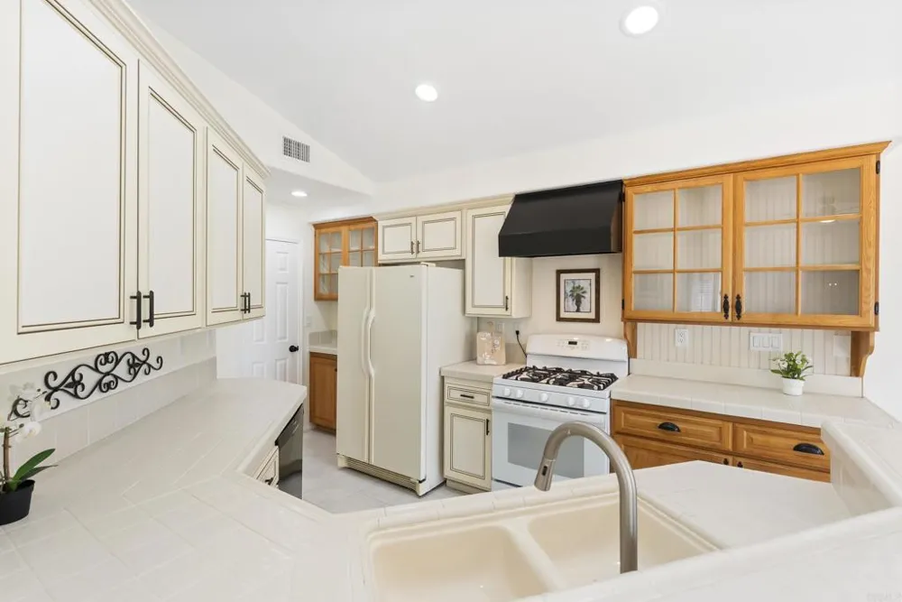 1241 Pearlbush Court El Cajon, CA 92019