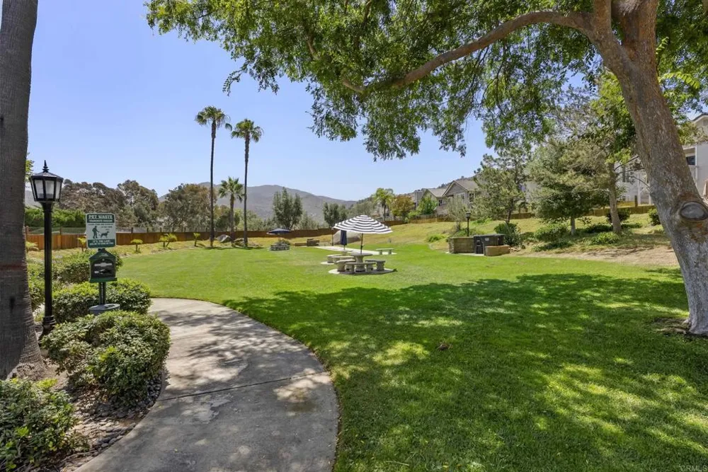 1241 Pearlbush Court El Cajon, CA 92019