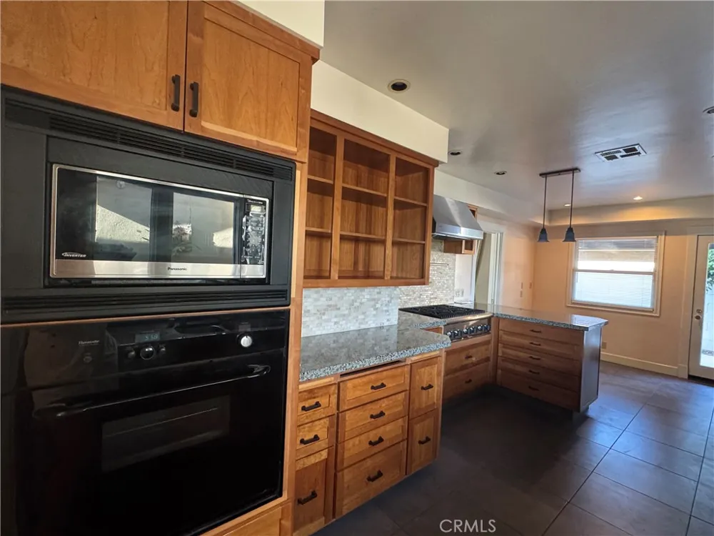 433 W Northridge Avenue Glendora, CA 91741