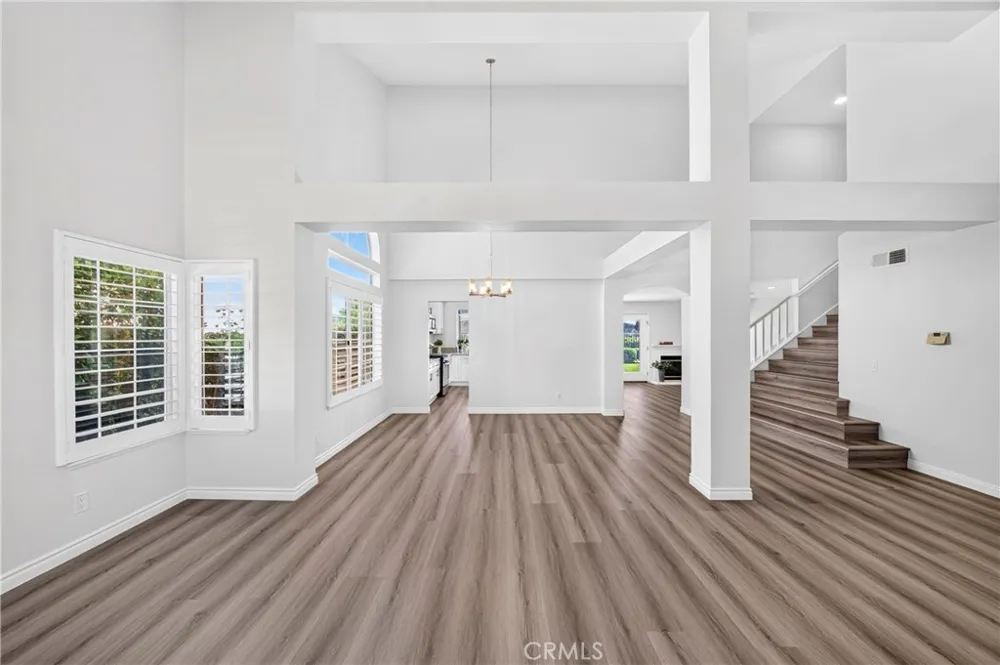 16140 Ridgeview La Mirada, CA 90638
