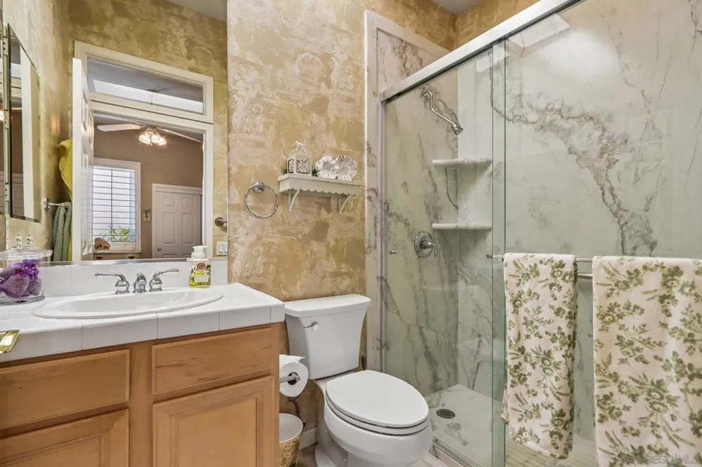 38837 Ryans Way Palm Desert, CA 92211