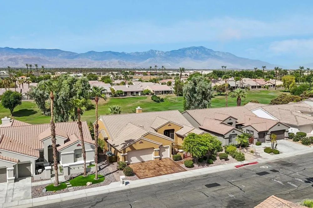 38837 Ryans Way Palm Desert, CA 92211