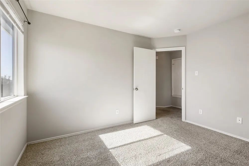 11805 Lima Drive Manor, TX 78653
