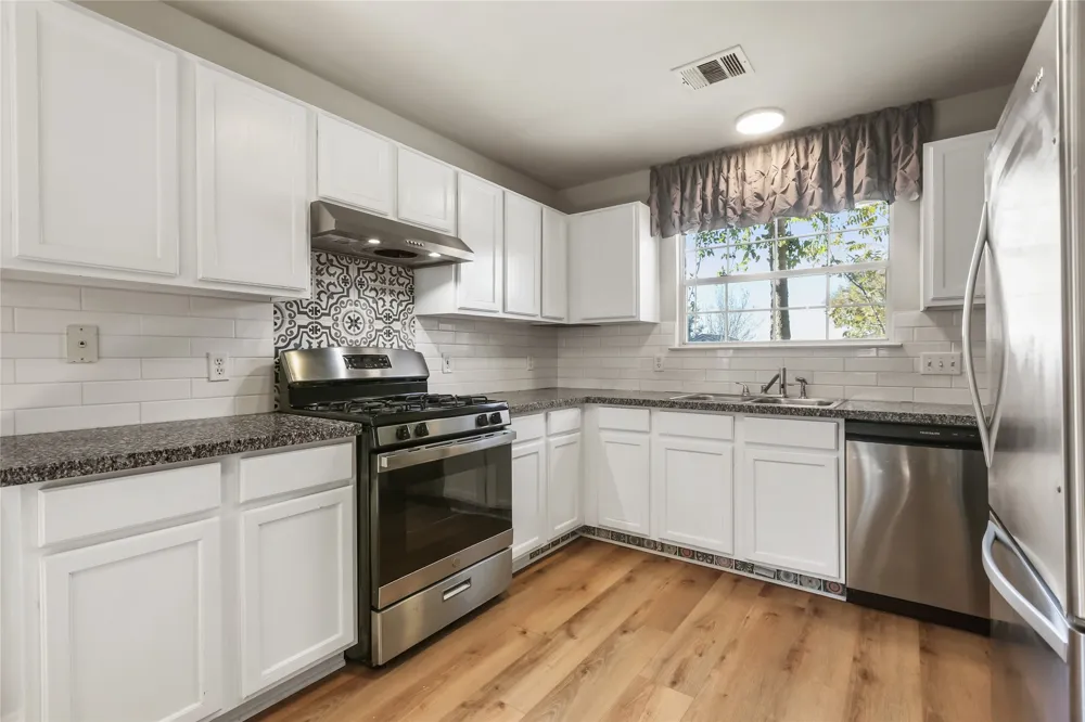 11805 Lima Drive Manor, TX 78653