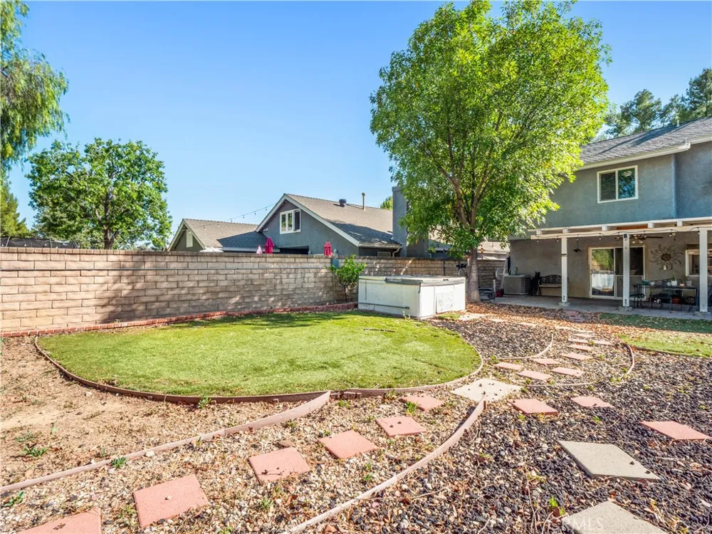 32248 Green Hill Castaic, CA 91384