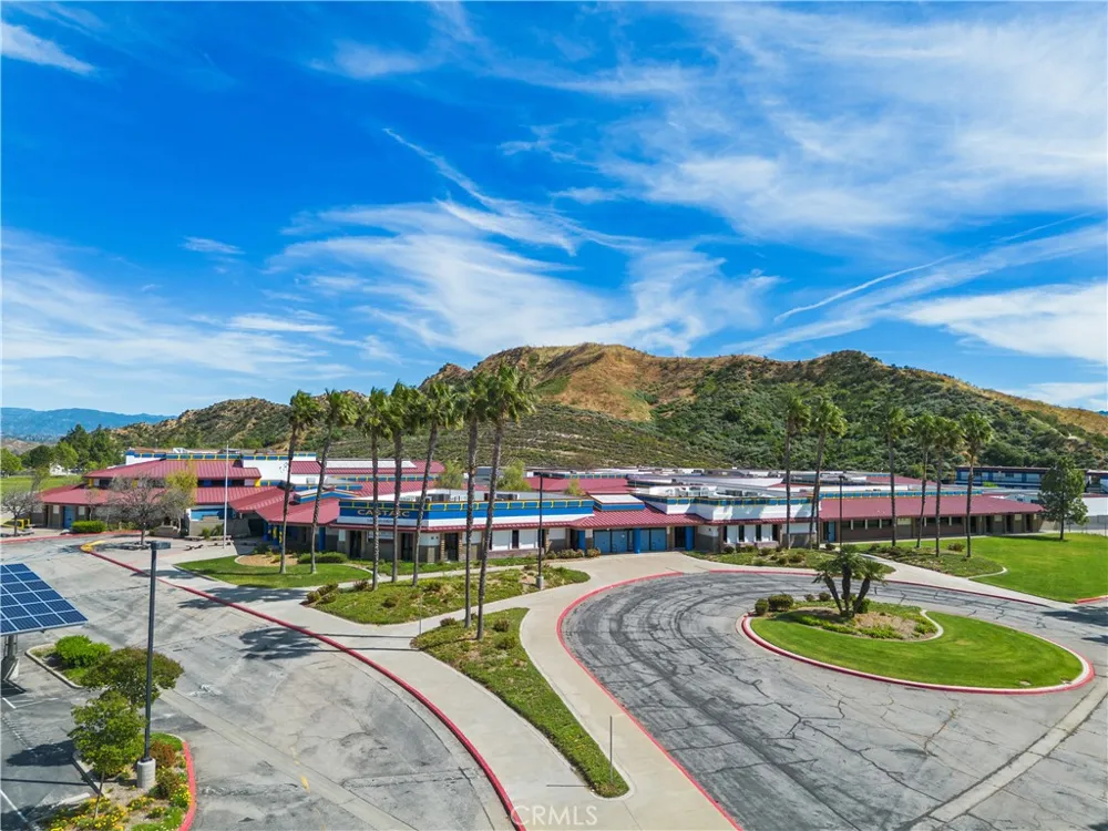 32248 Green Hill Castaic, CA 91384