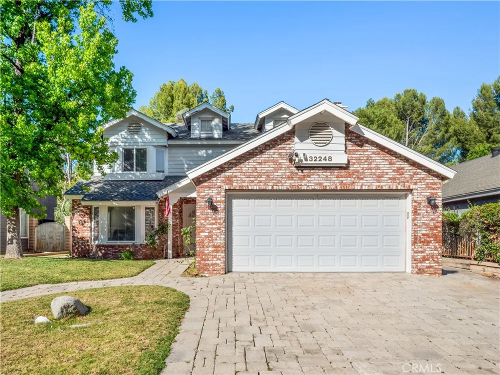 32248 Green Hill Castaic, CA 91384