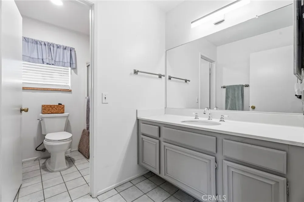 32248 Green Hill Castaic, CA 91384