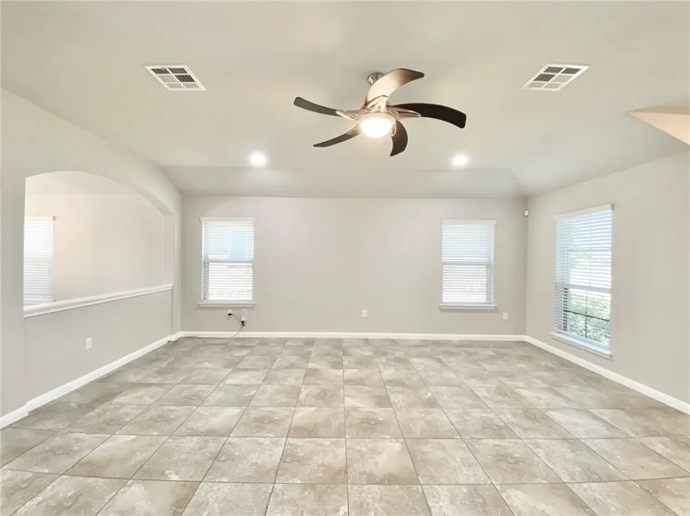 308 Chalk Knob Manor Leander, TX 78641