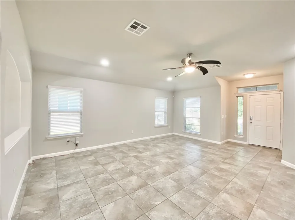 308 Chalk Knob Manor Leander, TX 78641