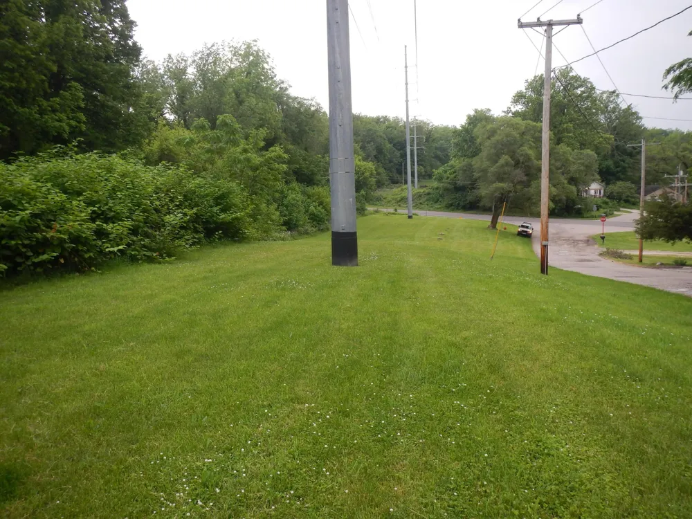 105 Hilltop Lane Cassopolis, MI 49031
