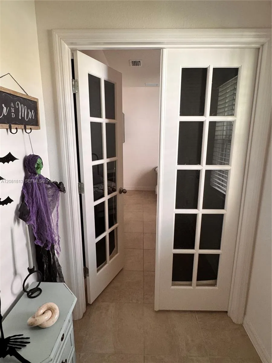 948 Scrub Oak Hammock Rd Davenport, FL 33837
