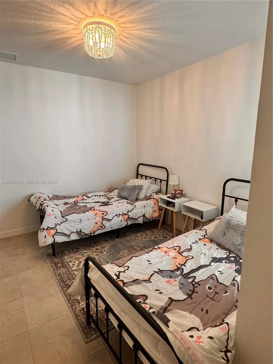 948 Scrub Oak Hammock Rd Davenport, FL 33837