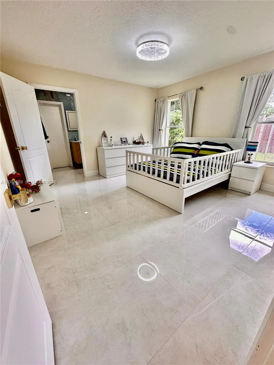 28565 SW 158th Ct #1 Homestead, FL 33033