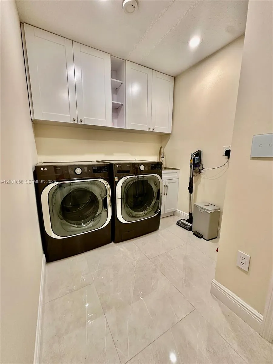 28565 SW 158th Ct #1 Homestead, FL 33033